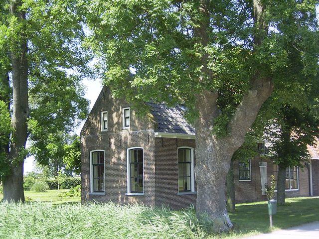 B&B